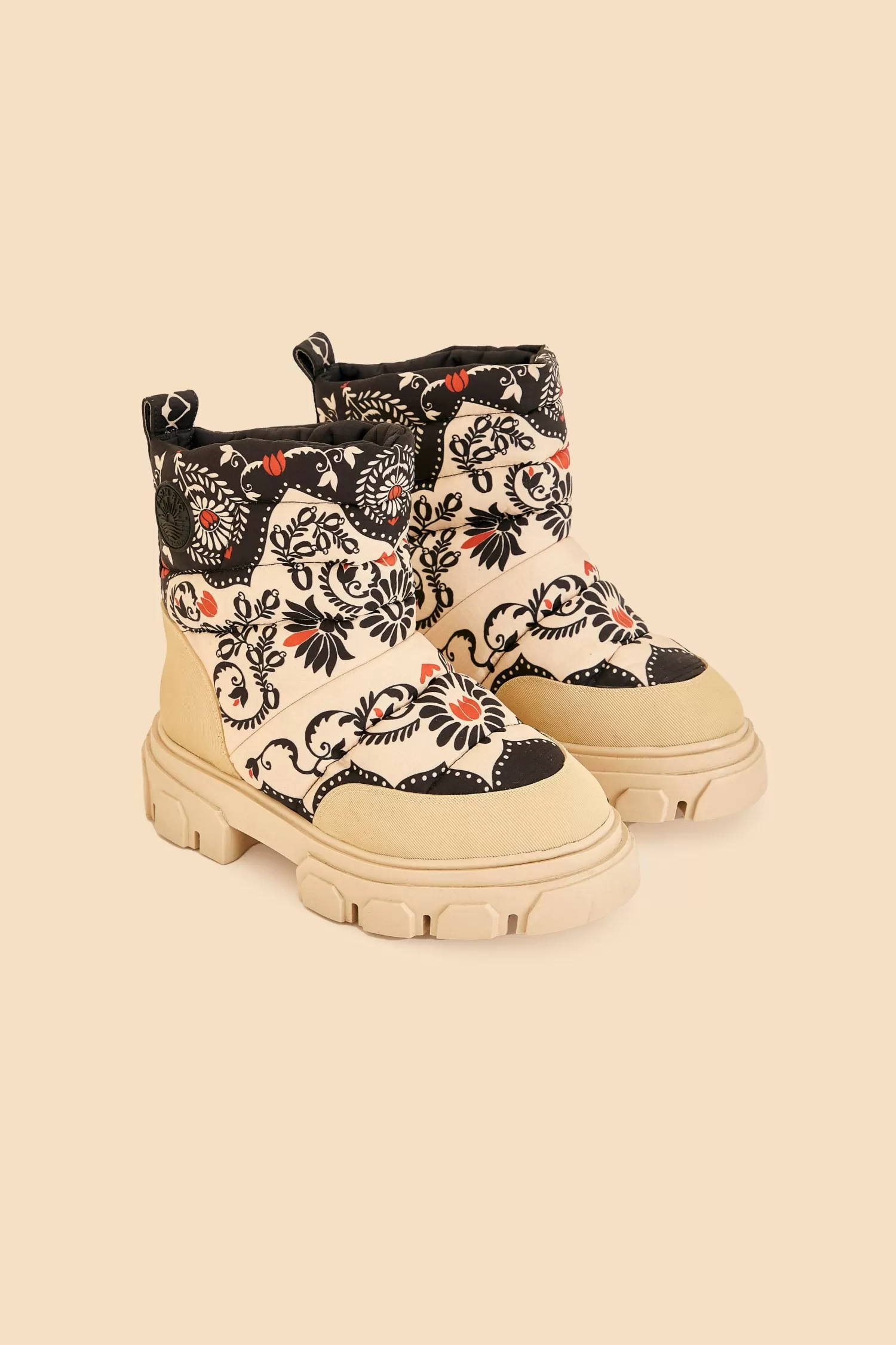 FARM Rio Boots & Sneakers^ BLACK PASSION SCARF PUFFY ANKLE BOOT