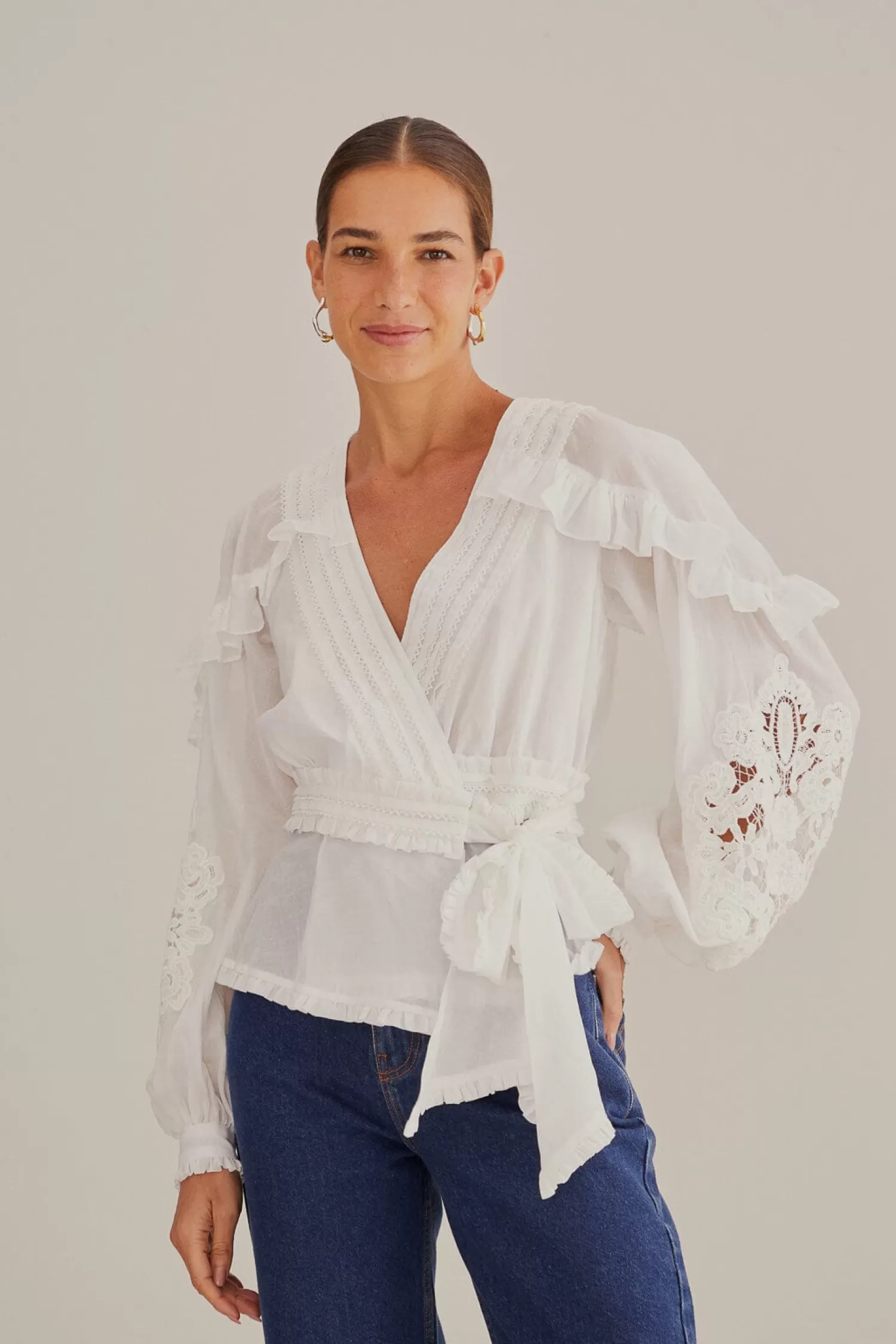 FARM Rio Blouses^ OFF-WHITE V NECK BLOUSE