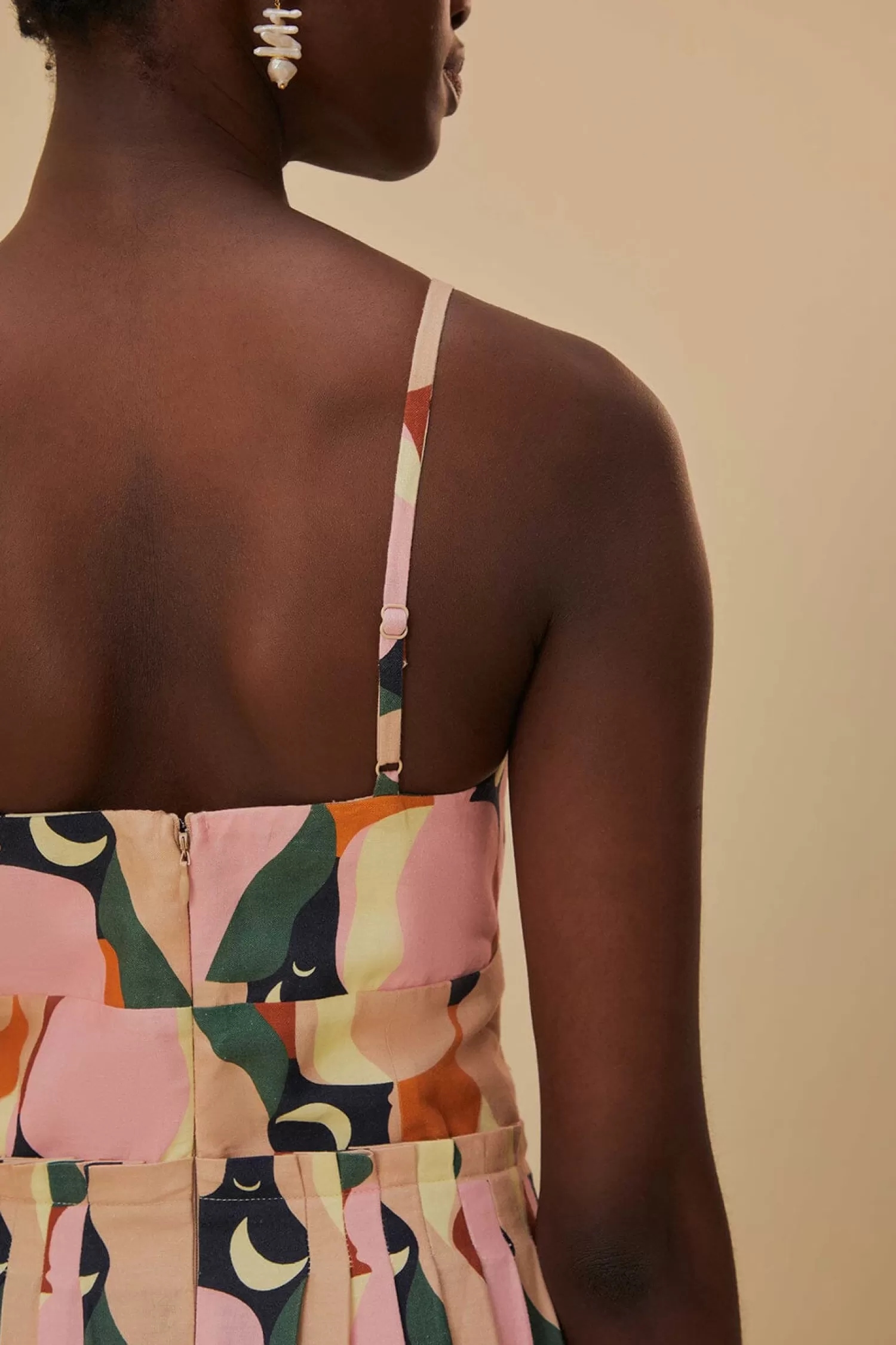 FARM Rio Midi Dresses^ THE KISS MULTICOLOR SLEEVELESS MIDI DRESS